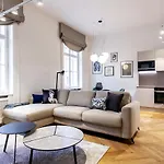 Luxury In The Centre Apartament *